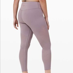 Lululemon Reveal Digi Rain Tight/Leggings